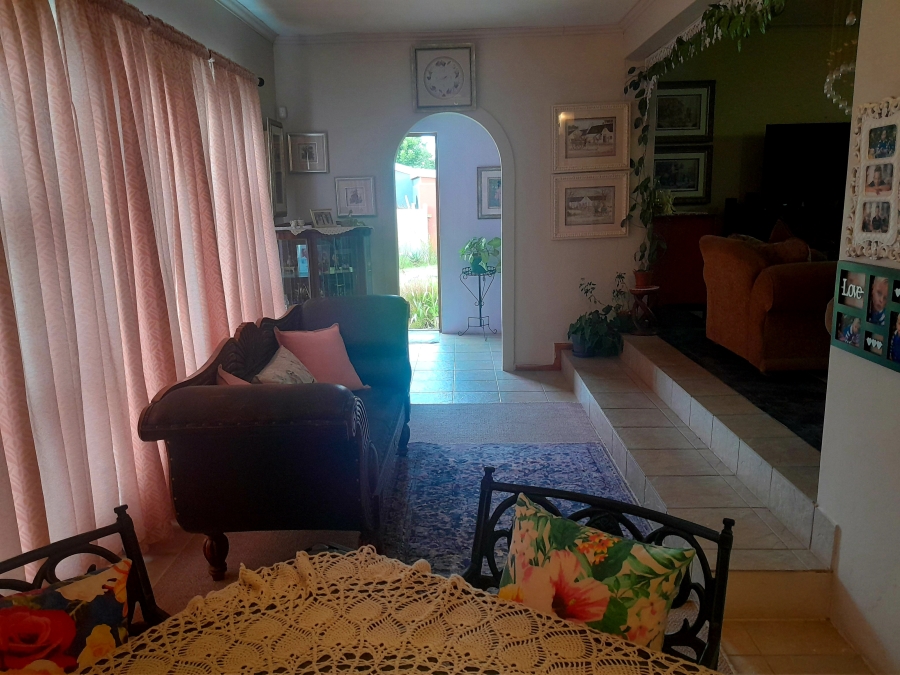 3 Bedroom Property for Sale in Albertinia Western Cape